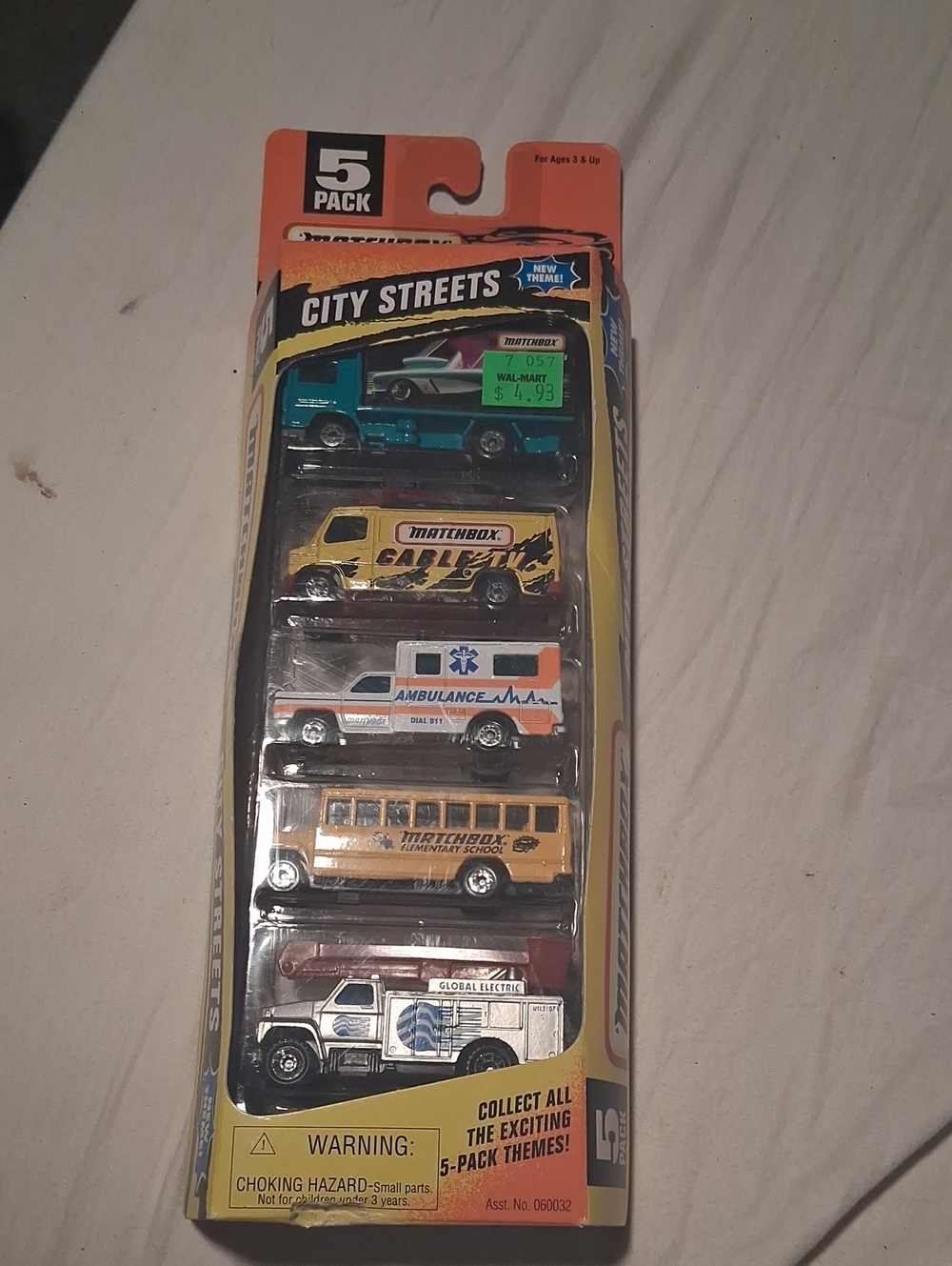 Matchbox City Streets 5-Pack Toy Vehicles - Yellow, White, Teal, Brown, Maroon